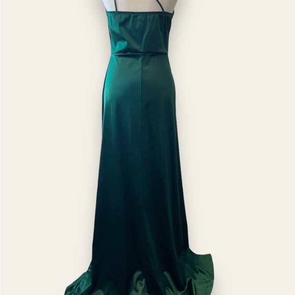 Forest Green Maxi One Shoulder Dress - Picture 2 of 13